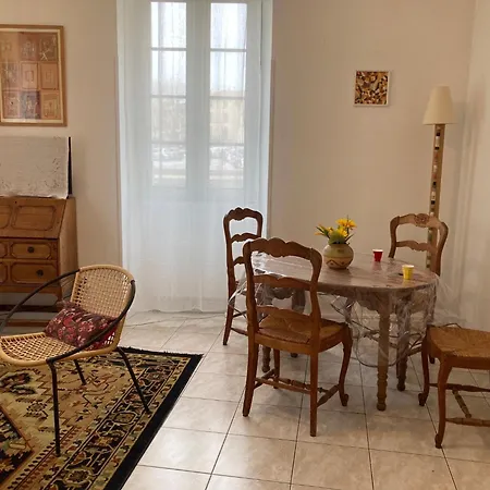 Apartment Cygne Uzes